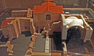 Detailed scale model of the Thermes de Cluny Roman baths