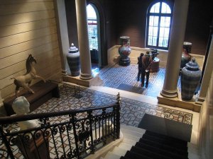 ornate stairway inside Musée Cernuschi in Paris