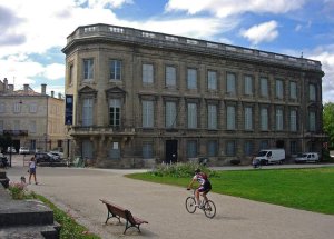 Exterior view of the Natural History Museum of Bordeaux from the public garden