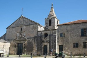 Notre-Dame-de-la-Major church in Arles, Provence-Alpes-Côte d’Azur region, France
