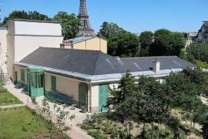 Exterior view of Maison de Balzac on rue Raynouard in Paris 16th arrondissement