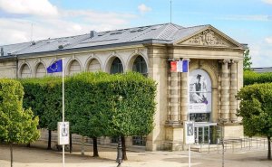 Exterior view of Jeu de Paume gallery building at Place de la Concorde in Paris