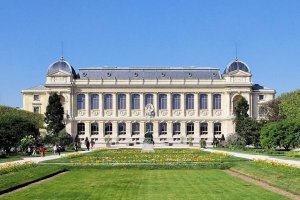 Façade of the Grande Galerie de l'Évolution zoology museum building in Jardin des Plantes, Paris