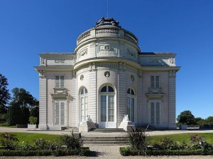 Scenic view of Château de Bagatelle and its surrounding park in Paris