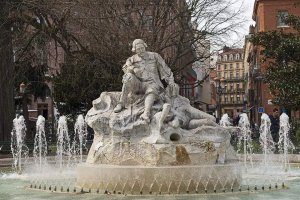 Sculpted fountain depicting Pierre Goudouli by artist Alexandre Falguière at Place Wilson in Toulouse