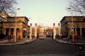 Main entrance of Edouard Herriot Hospital with lion sculptures