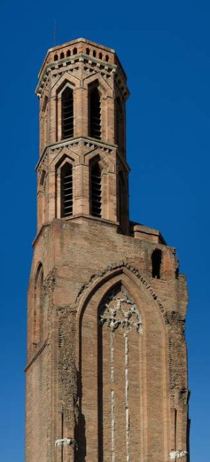 bell tower of the église des Cordeliers in Toulouse with stone architecture