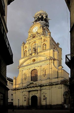 Exterior view of Église Sainte-Croix church in Nantes