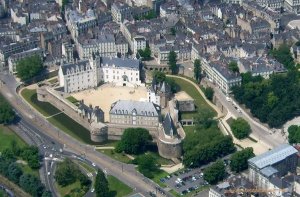 Aerial view of Château des ducs de Bretagne surrounded by historic walls in Nantes