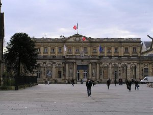 Elegant exterior view of Palais Rohan City Hall in Bordeaux, France