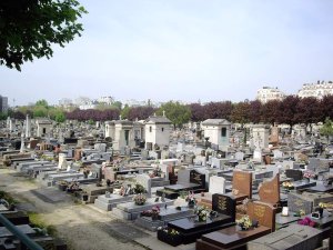 general view of Montrouge Cemetery from the entrance towards Ernest-Reyer Avenue