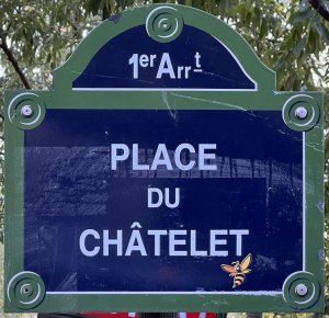Plaque showing the name Place du Châtelet in Paris