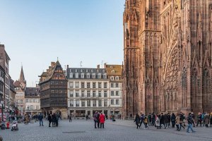 Street view of 16 Place de la Cathédrale in Strasbourg with historic buildings
