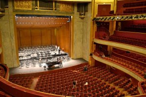 Interior of Théâtre des Champs-Élysées showing architectural details
