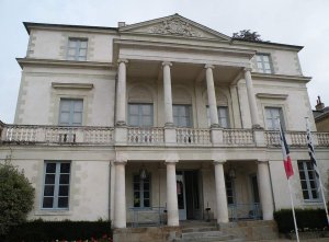 Façade of Hôtel de Courcy, seat of Bretagne Regional Council