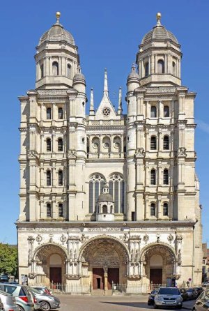 Saint-Michel church exterior in Dijon with classical architectural features