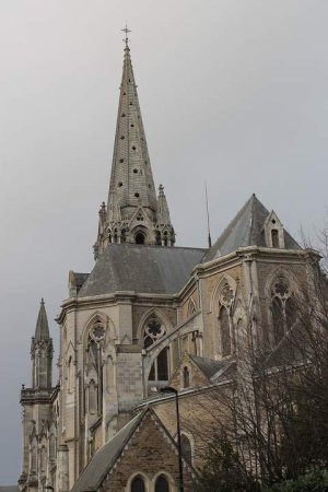 Winter exterior view of Église Saint-Clément in Nantes