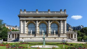 Exterior view of the Palais Galliera fashion museum building in Paris