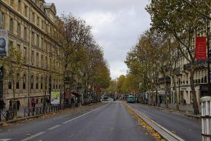 Boulevard Saint-Michel bustling with people and buildings in Paris