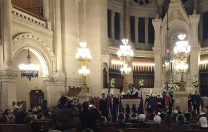 Haim Korsia, Grand Rabbi of France, giving a speech inside the Grand Synagogue of Paris