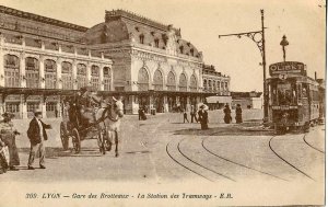Vintage postcard showing Gare des Brotteaux tramway station in Lyon with historic tram cars