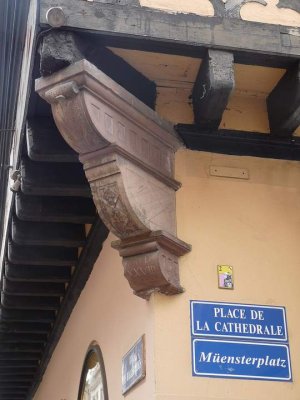 Half-timbered bourgeois house at the corner of 22 rue des Hallebardes and 15 place de la Cathédrale in Strasbourg