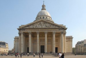 Facade of the Panthéon building in Paris with classical columns and dome