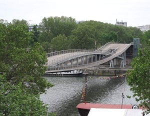 Passerelle Simone-de-Beauvoir pedestrian bridge over the Seine River connecting BnF and Parc de Bercy in Paris