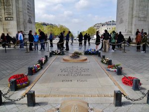 Tomb of the Unknown Soldier under the Arc de Triomphe in Paris