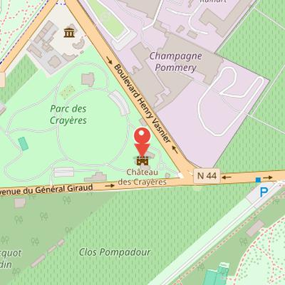 Map showing the location of Les Crayères in Reims