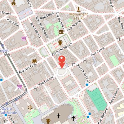 Map showing the location of Place Royale in Reims